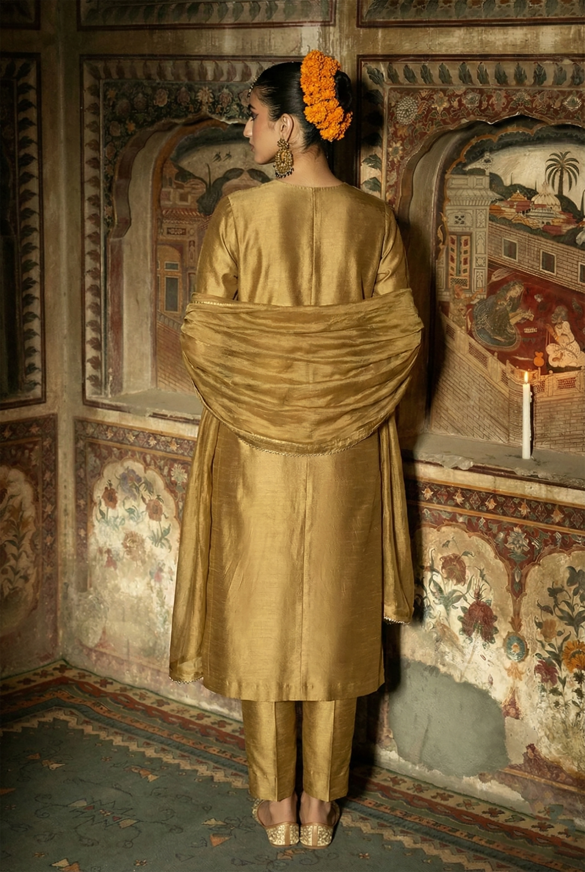ROZAIB Antique Gold executive stitched suit in premium raw silk. This luxury ready to wear stitched dress features a straight tailored fit with authentic silk grain texture and master-tailored seams. A minimalist 3-piece stitched suit for women designed for a sophisticated heritage look, paired with raw silk cigarette pants and a fluid chiffon dupatta. Perfect for executive formal events and festive gatherings.