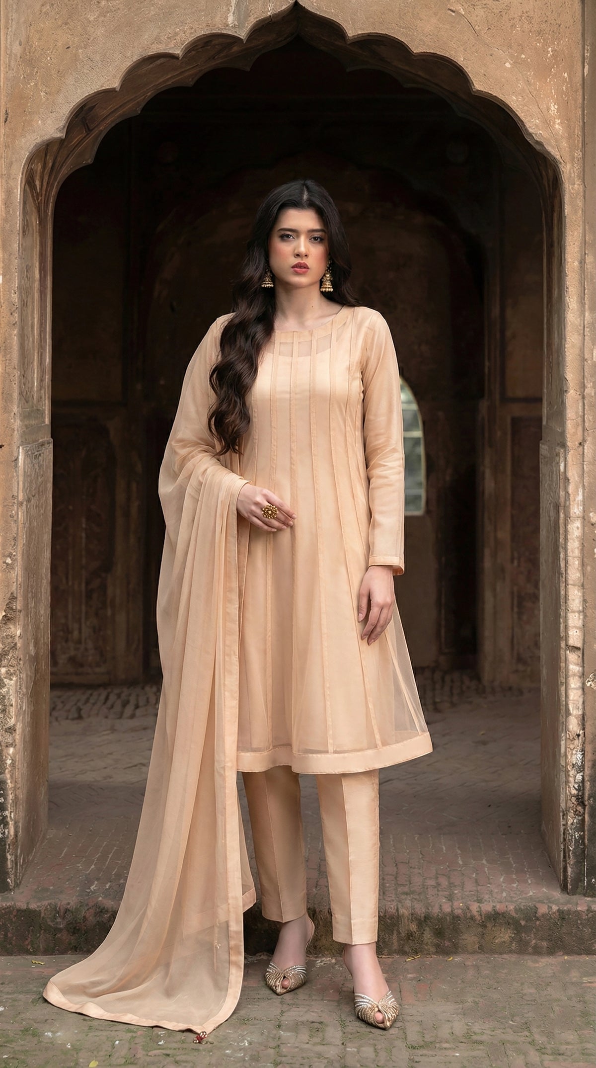 Rozaib Champagne Peach Minimal Kalidaar – 3 Piece Set