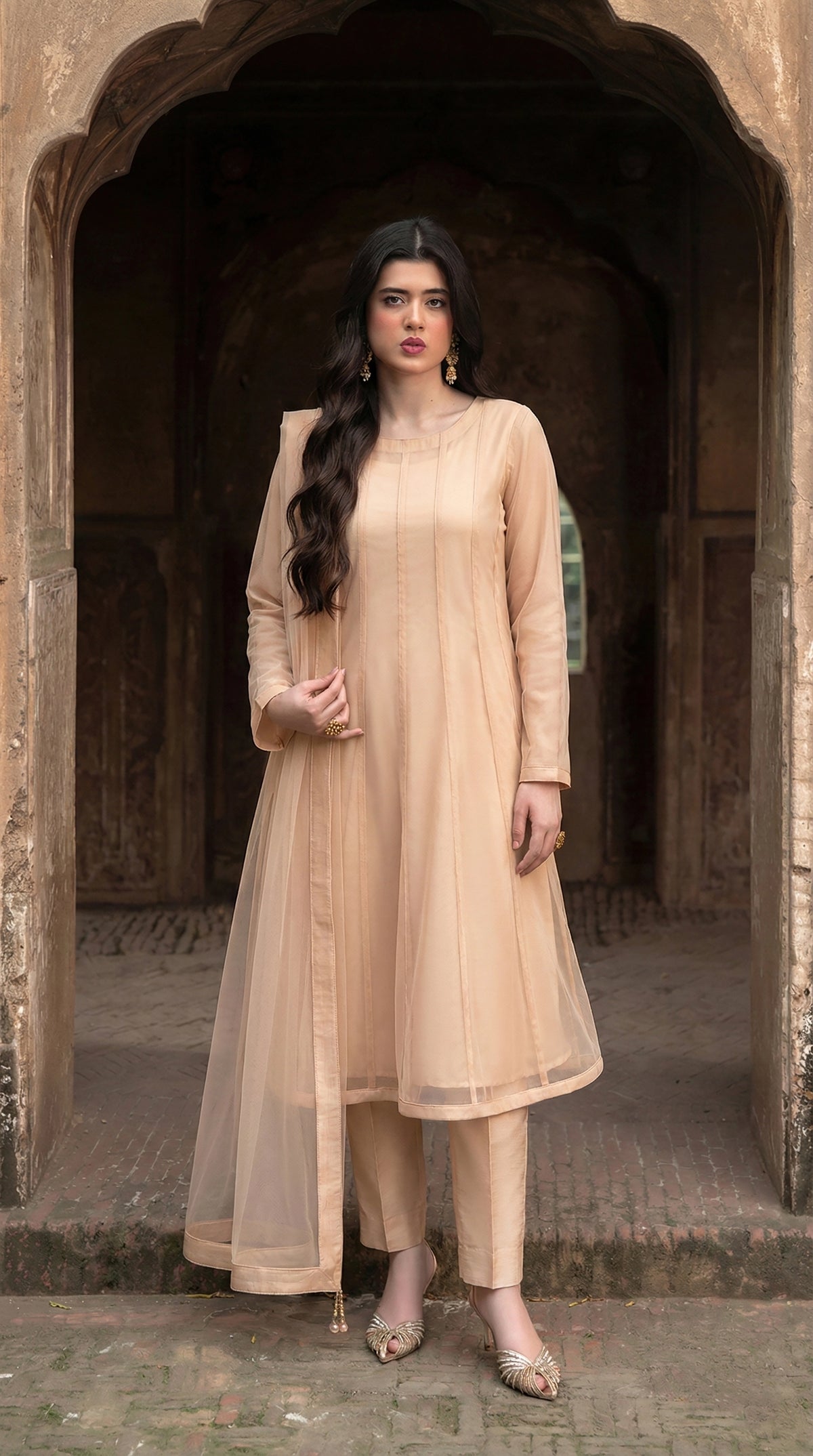 Rozaib Champagne Peach Minimal Kalidaar – 3 Piece Set