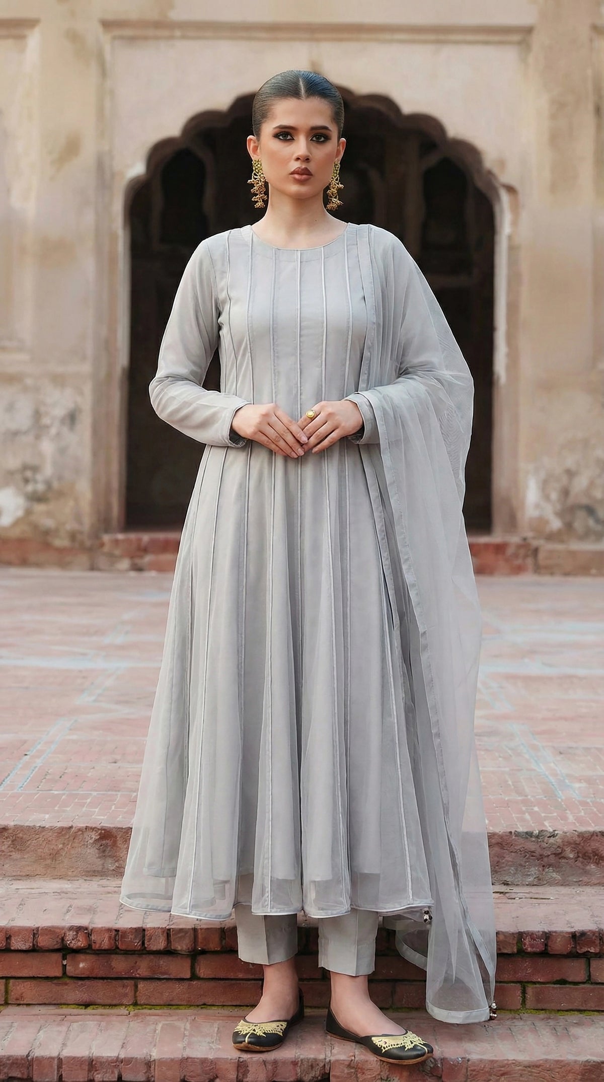 Rozaib Moonlight Silver Maxi Pishwas – Panel Piping Edition (3 Piece)