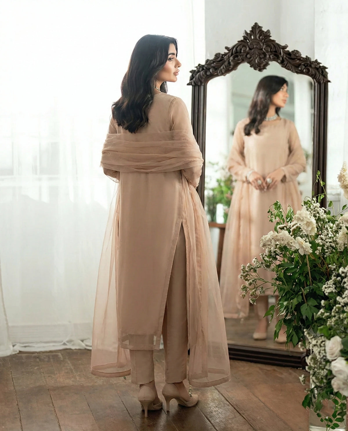 Sand Nude Angled Slit Shirt – Bareeze Net Core Set