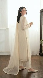 Vanilla Cream Straight Kurta – Bareeze Net Core Set