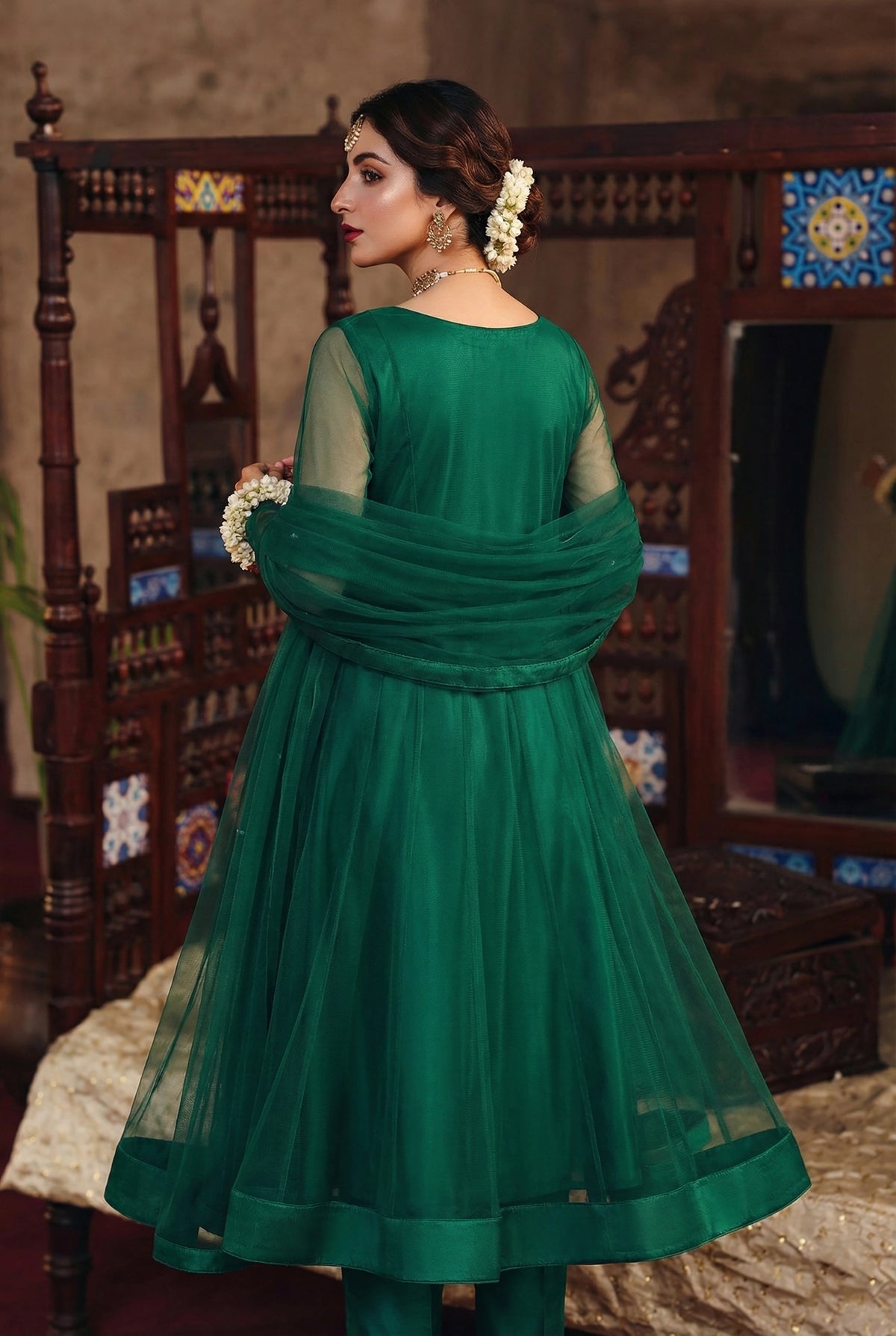 Rozaib Emerald Green Kalidaar Pishwas – 3 Piece Set