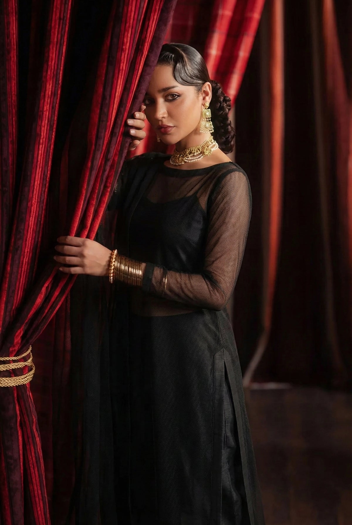 Coal Black High Slit Kurta – Bareeze Net Core