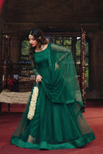 Rozaib Emerald Green Kalidaar Pishwas – 3 Piece Set